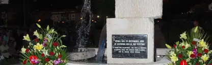 Stele in Memoria delle vittime del terremoto del 23.11.1980